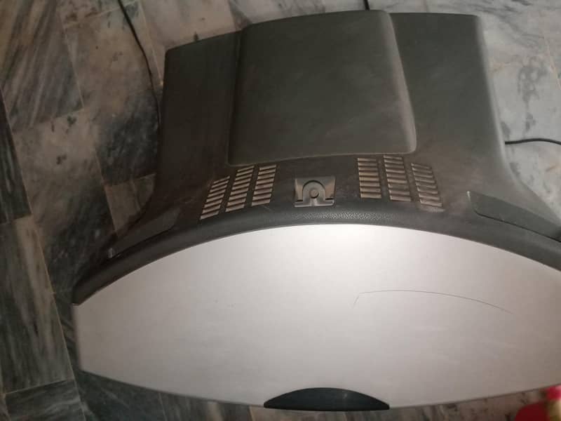 cable T. V 2
