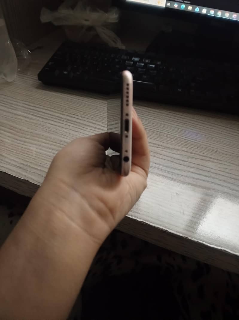 iphone 6s 4