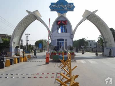10 Marla Upper Portion for Rent in Wapda Town Gujranwala Near Park, School & King Mall