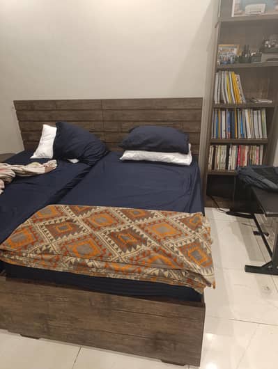 SINGLE BED FOR SALE