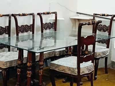Premium Wooden Chinioti Dining Table (Like New / Rarely Used)