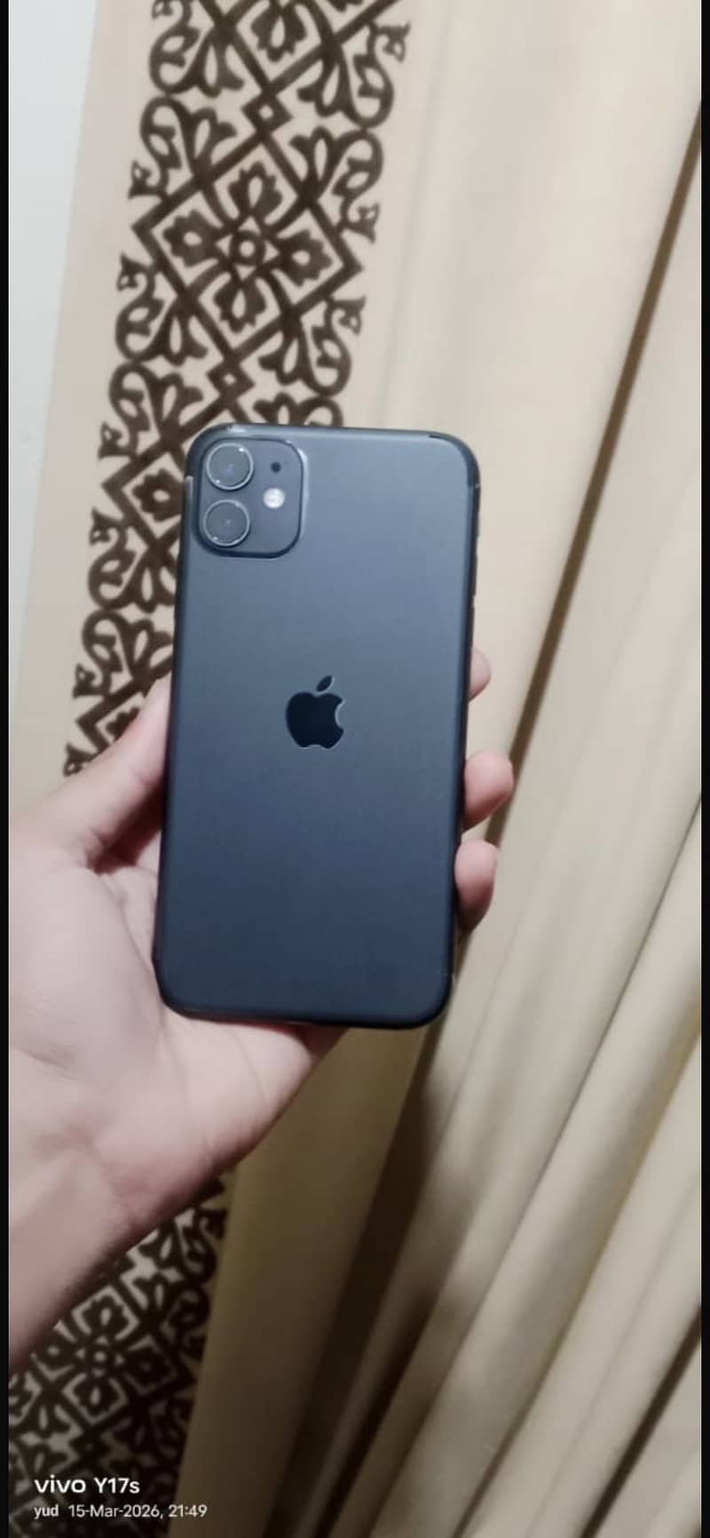 iphone 11jv 1