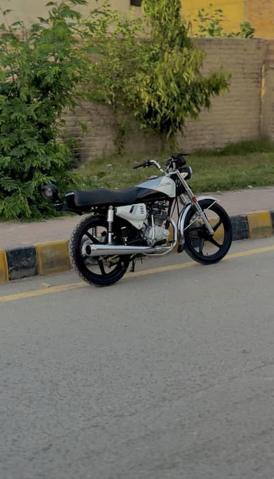 Honda CG 125 Modified