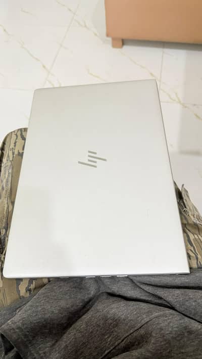 Hp 850 8th generation