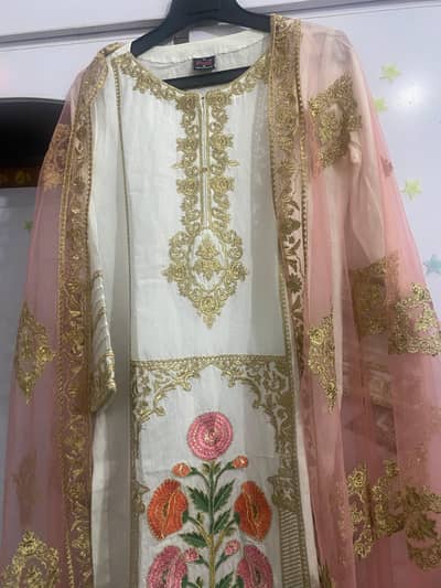 wedding dress