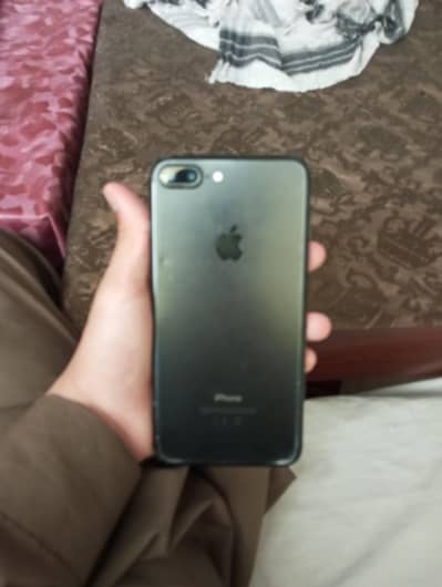 128 GB