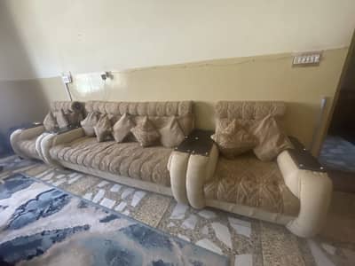 Sofa set