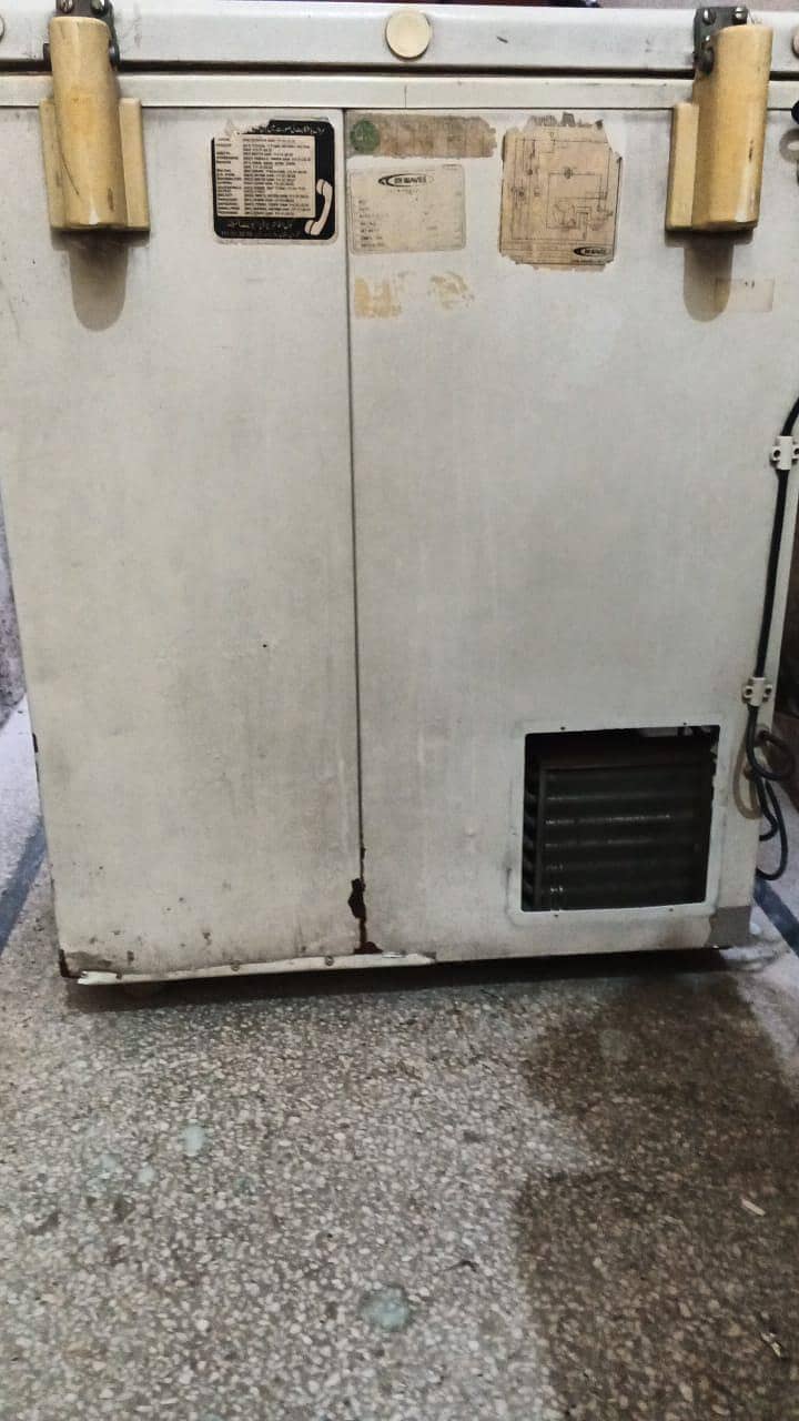 DEEP FREEZER 5