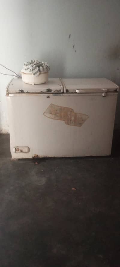 Dawlance refrigerator