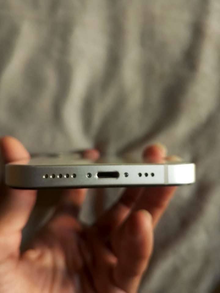 iphone 12 2