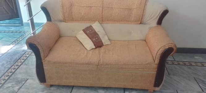 7 seater Sofa set for Sale