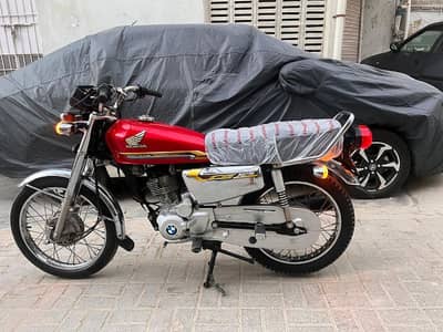 honda 125 self start genuine mint condition