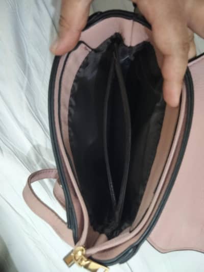 bags from UAE