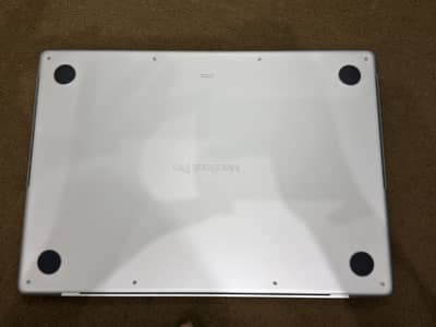 Macbook pro m5 24 gb 1 tb