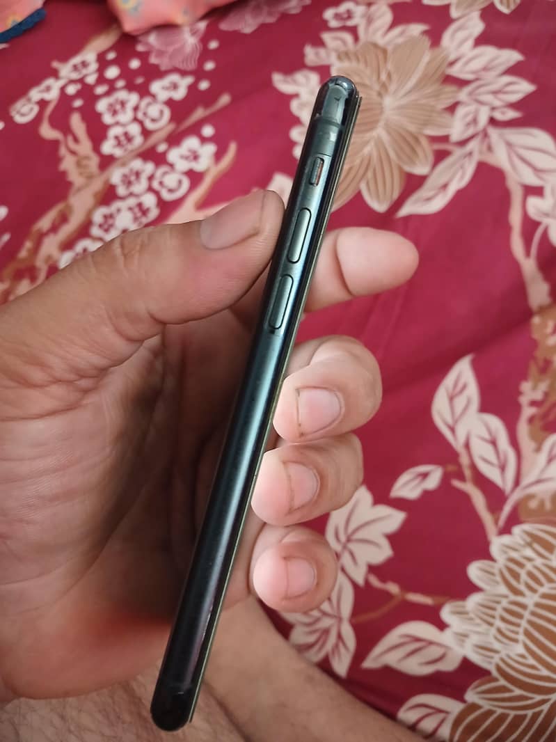 iPhone 11 pro 14