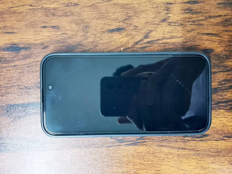 Apple iPhone 16 Plus 7