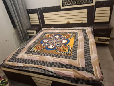 king bed set including foam with side tables and dressing table