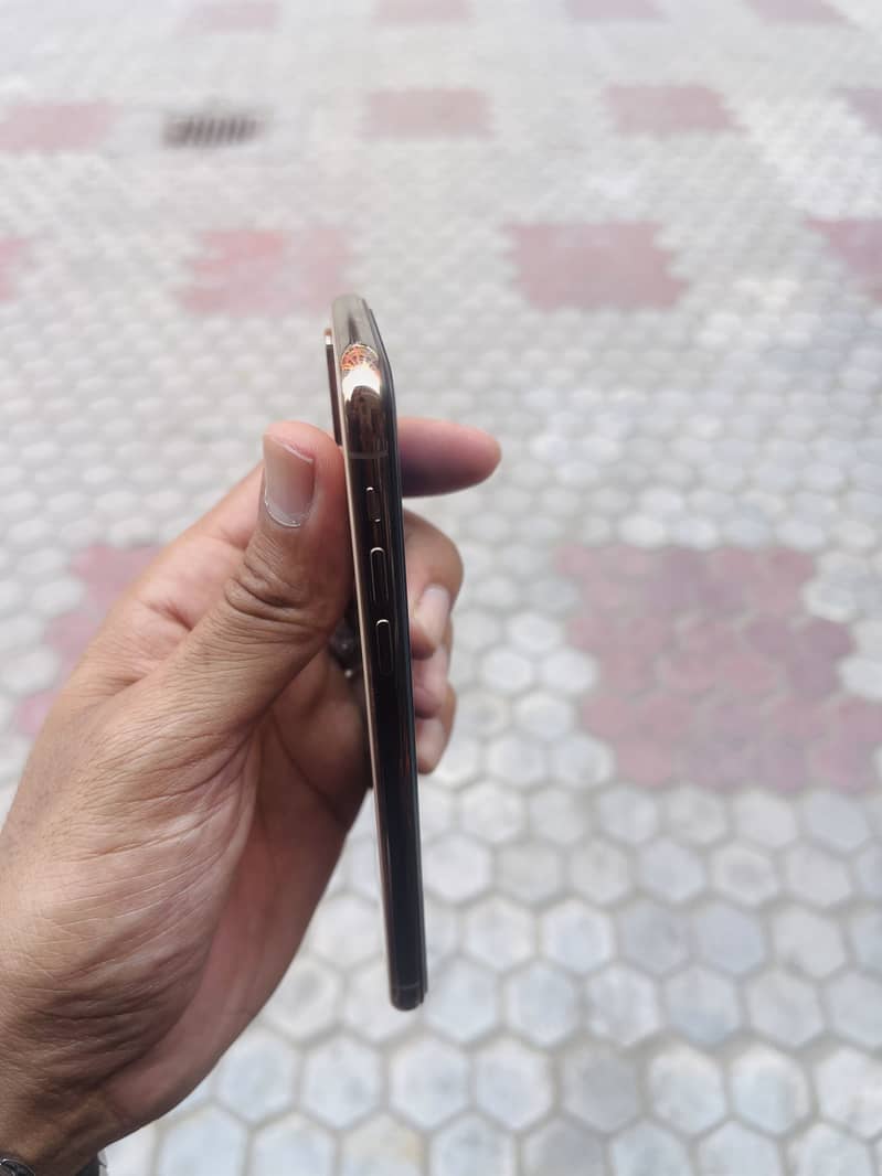 Iphone Xs 0