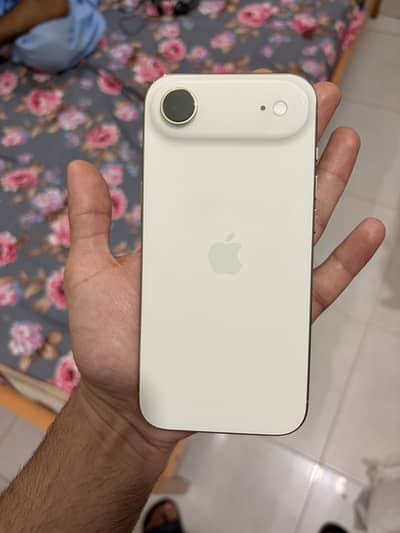 Apple iphone 17 Air jv 256 Gold