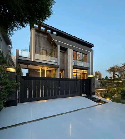 1 Kanal Brand New Luxury Furnished House for Rent in a Prime Location of Bahria Town, Lahore.