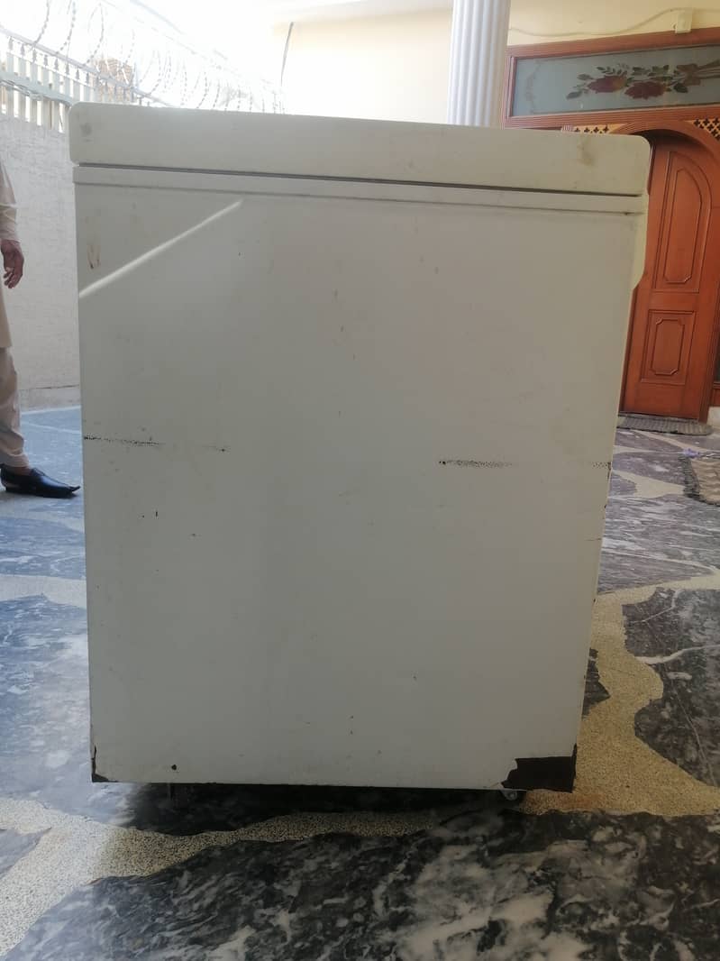 WAVES De freezer 8