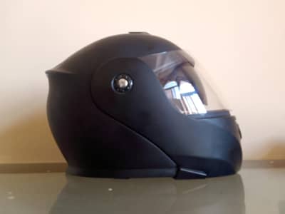 Vector 242 Matte black flipup helmet