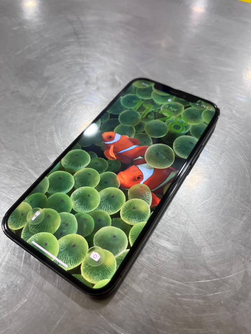 iPhone 12 pro 8