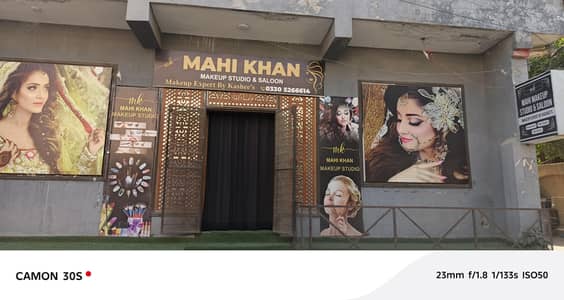 running ladies beauty saloon for sale