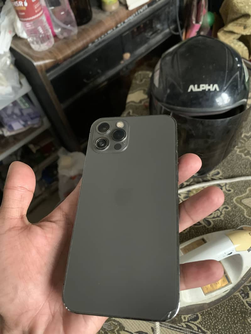 Iphone 12 pro 3