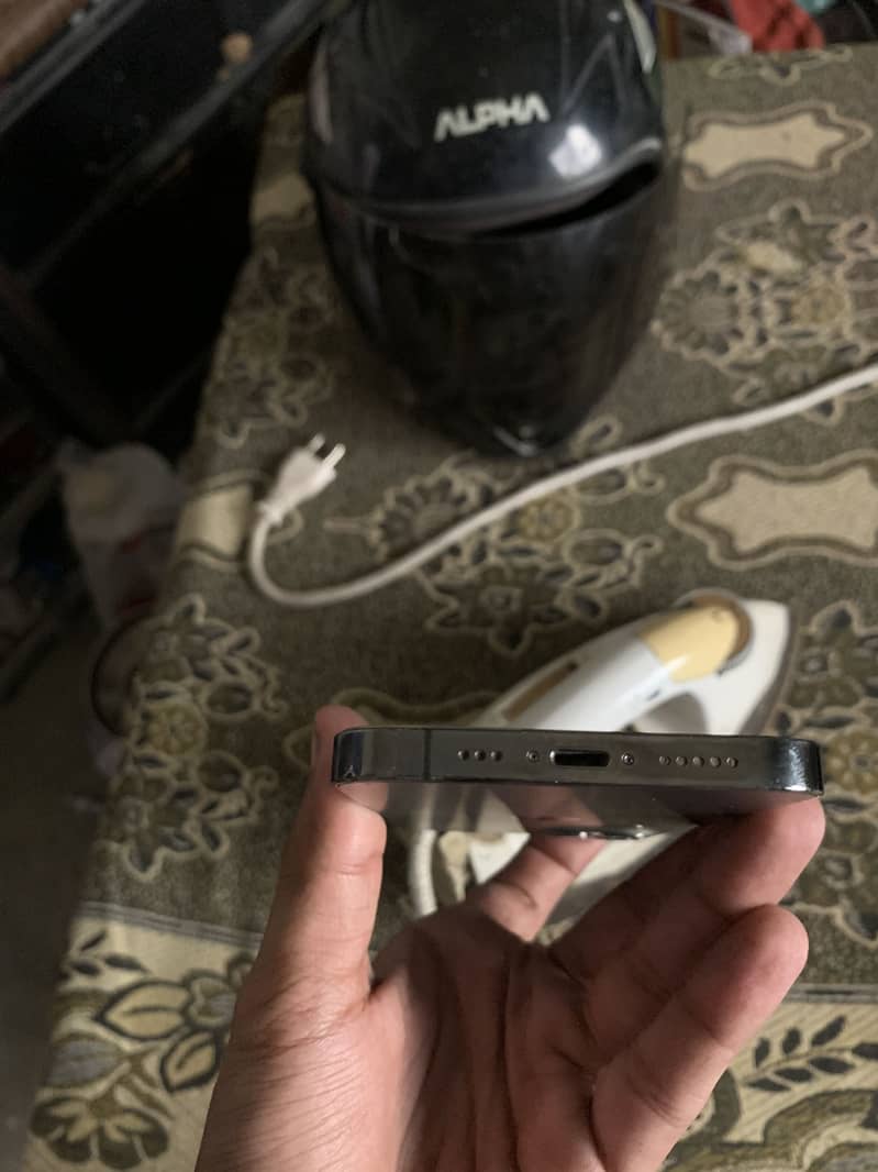 Iphone 12 pro 5