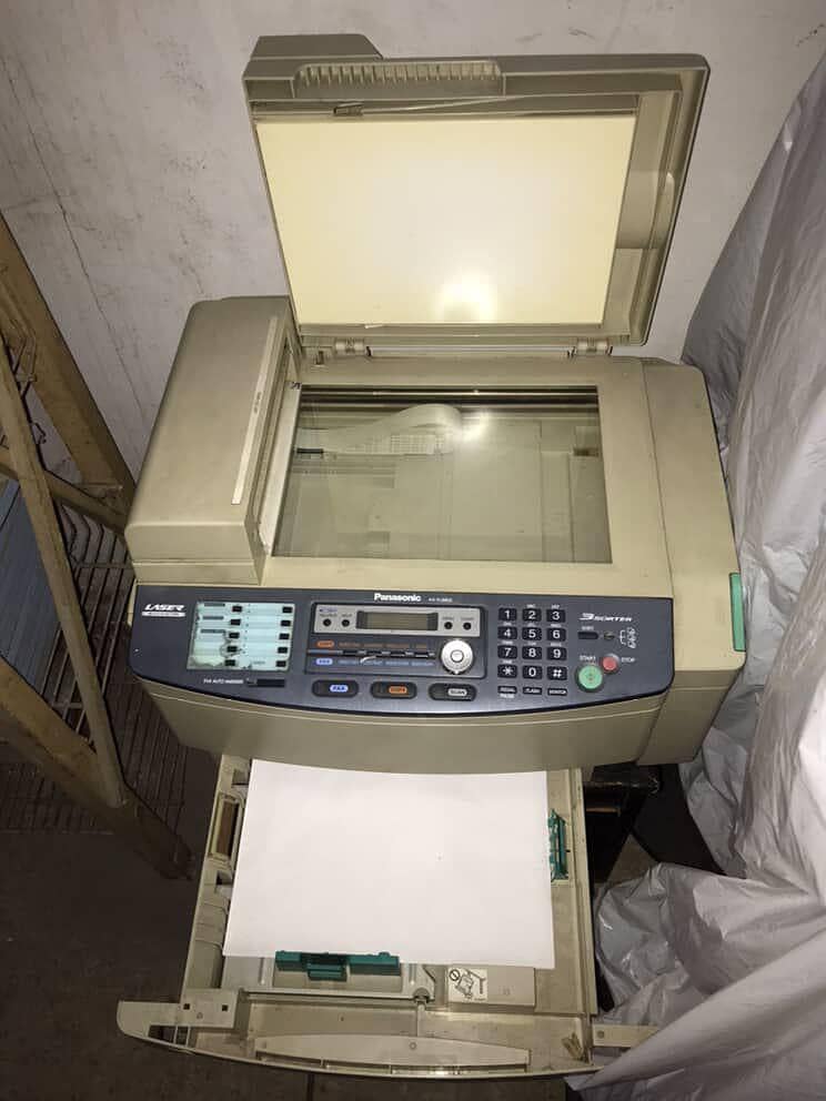 Panasonic KX-FLB883RU laser multifunction photocopier . 1
