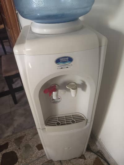 Nestle water dispenser