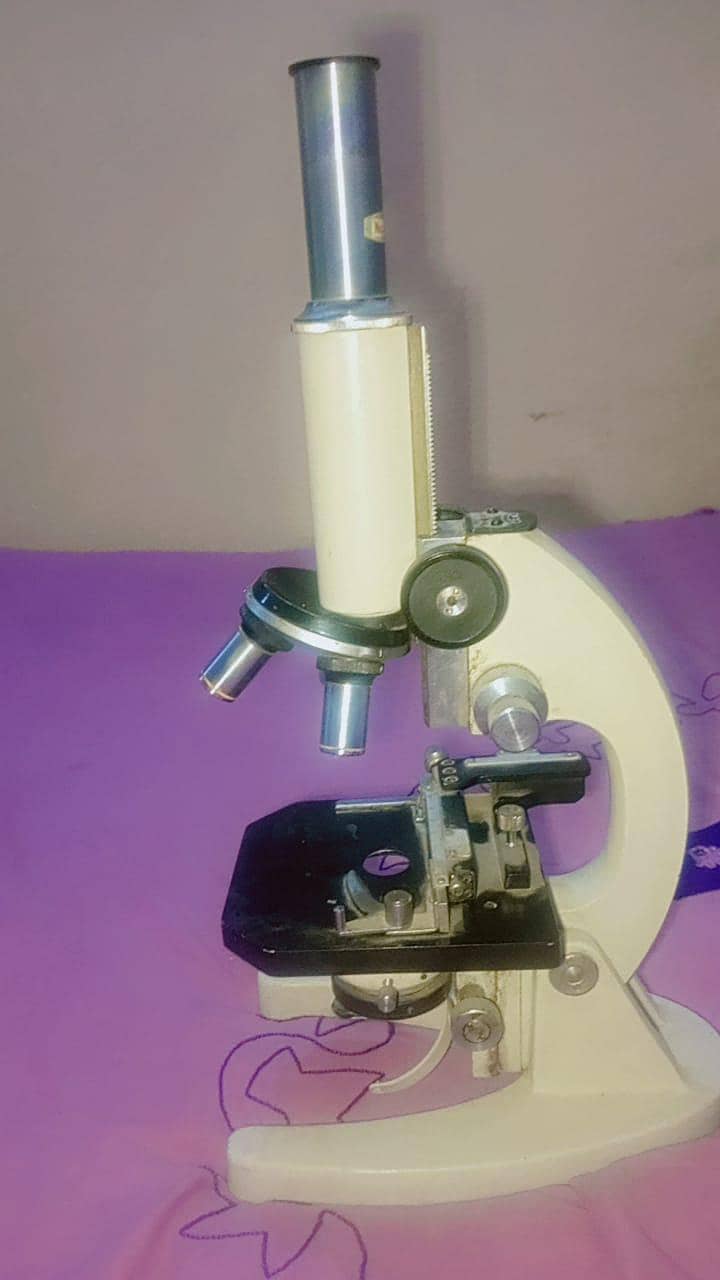 compound microscope 0