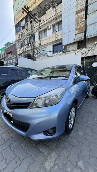Toyota vitz 2013/2017