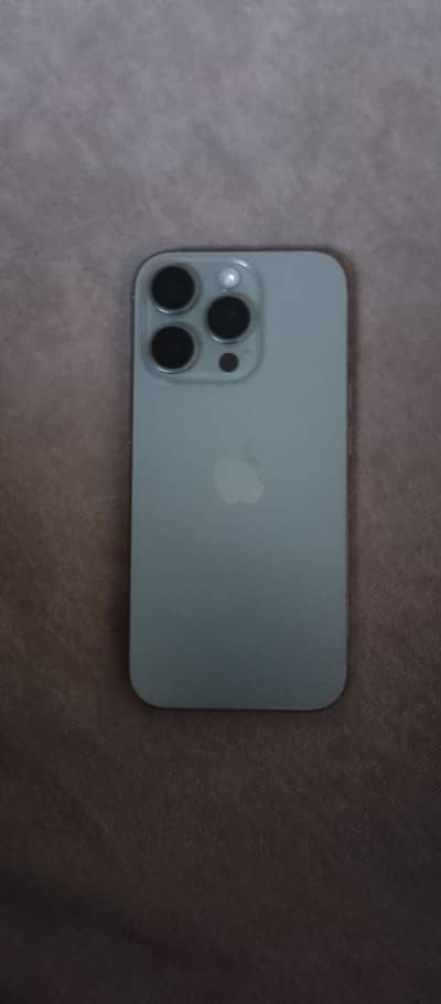 Apple iPhone 16 Pro