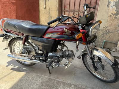 honda  cd 70 23/24 10/10