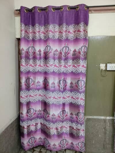 7 pieces curtains good condition 03315953326