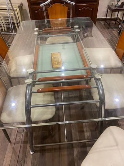 Dinning table along 6 chairs