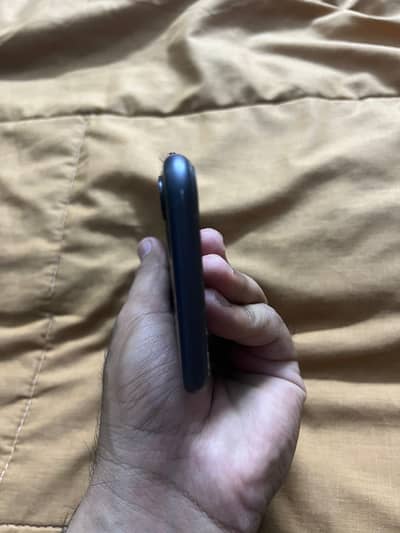 Apple iPhone 11 64 GB