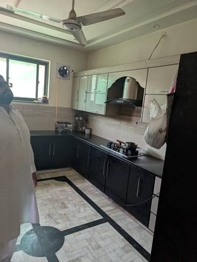 Canal road link kheyaban colony no 2 emran road 12 Marla duble story house for rent 03018660465