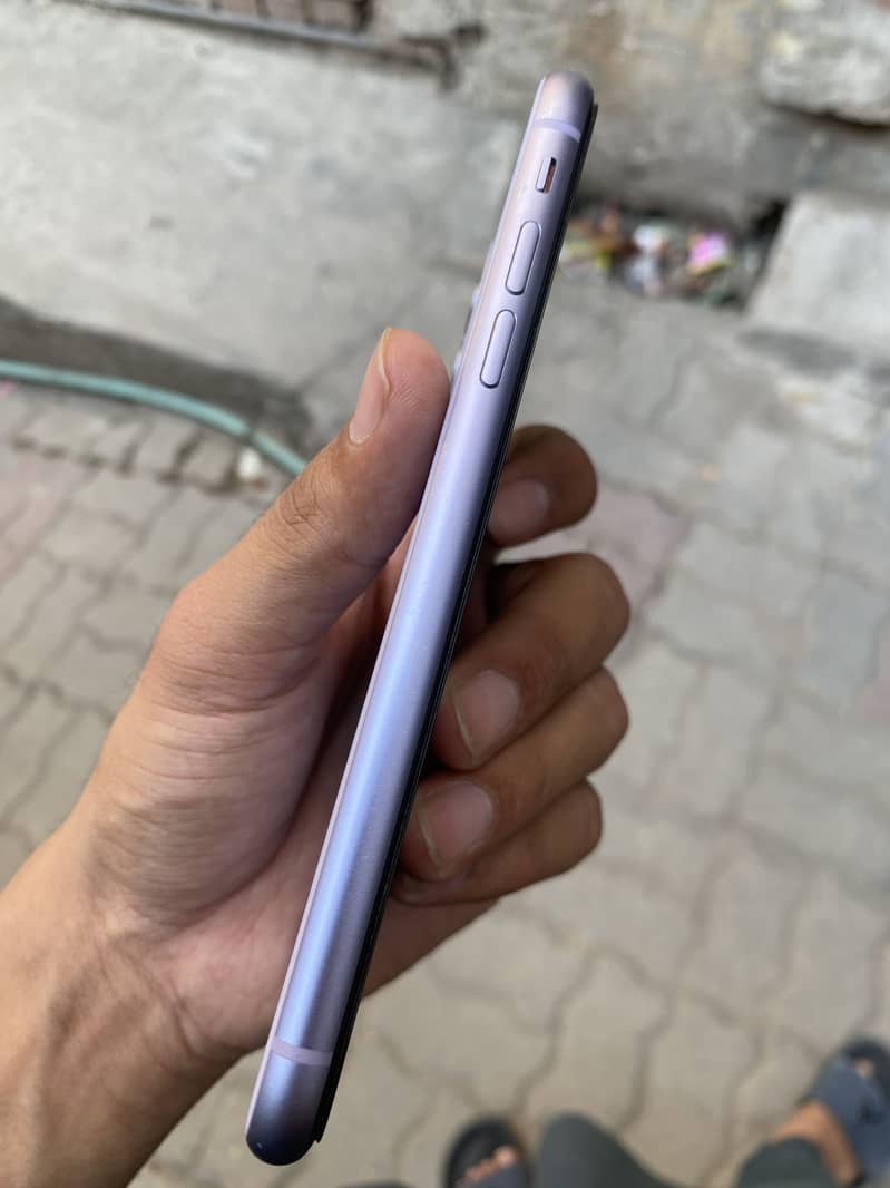 Iphone 11 3