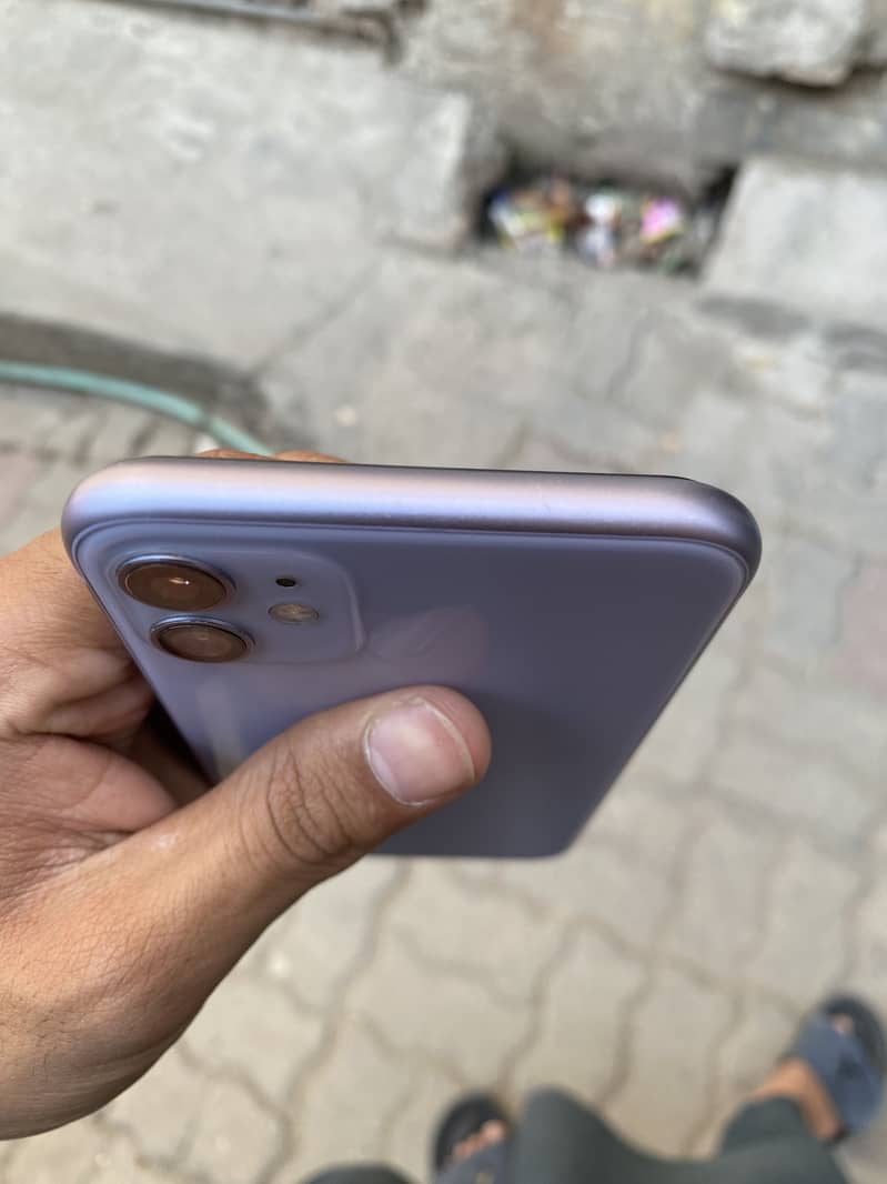 Iphone 11 4