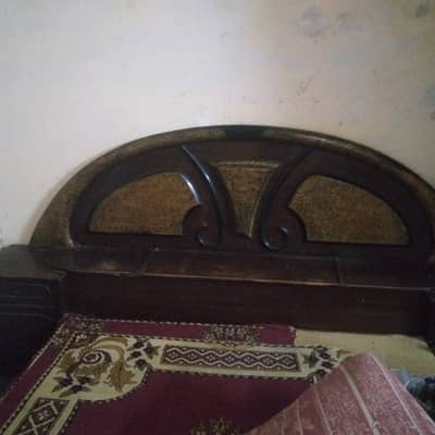 Double bed with fixed side tables