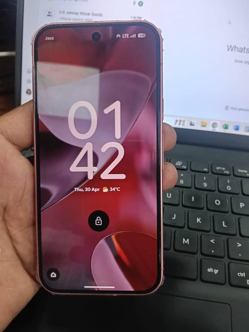 Google Pixel 9 5
