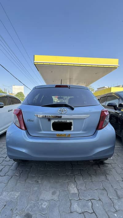 Toyota vitz 2013/2017