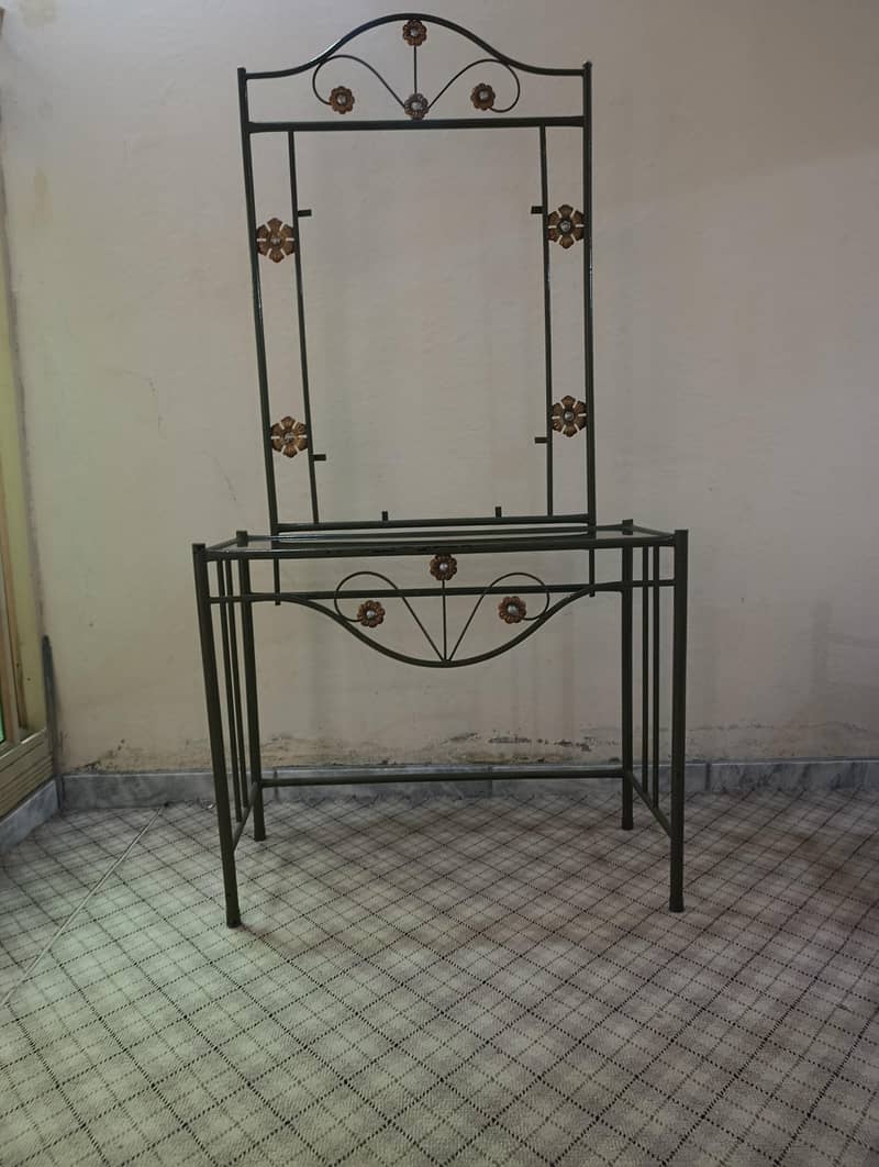 Bed+Mattress+side table+ Dressing Table 0
