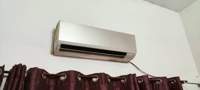 Haier Split AC 1 Ton (12000 BTU) – Excellent Cooling