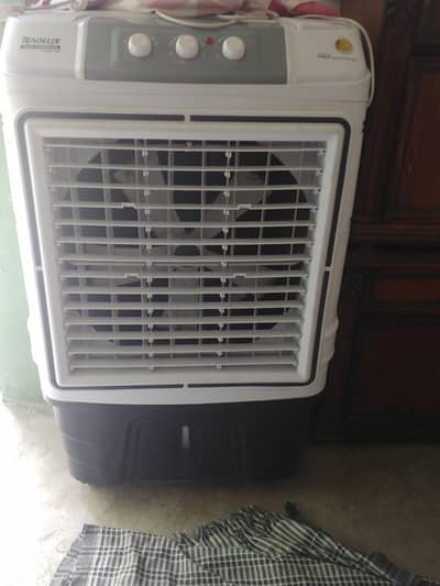 raulux conpany cooler for sale 10/ 10 condition