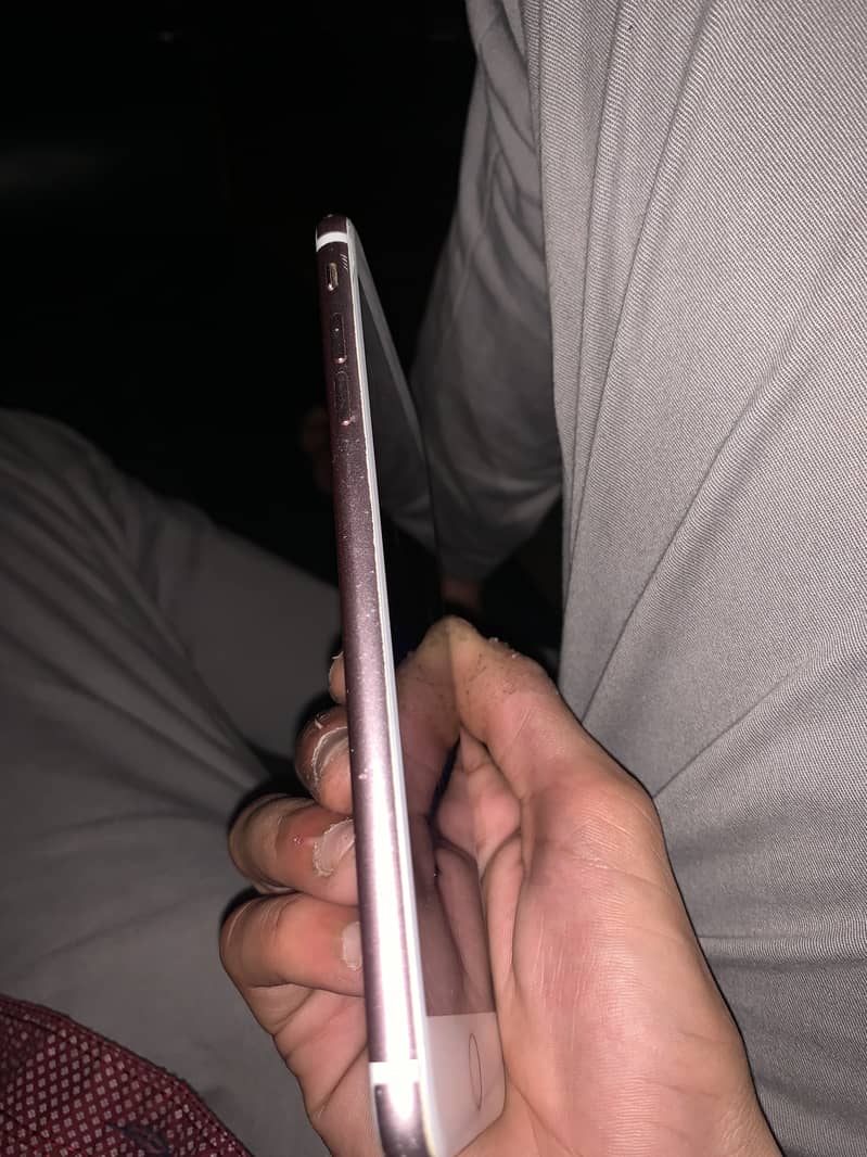 Apple iPhone 7 Plus urgent sale 3