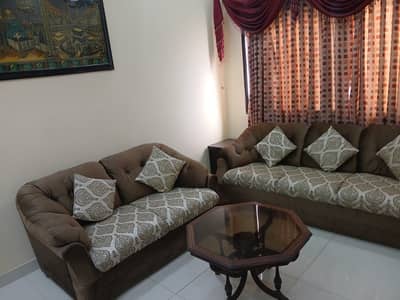 5 Seater Sofa Set With Table